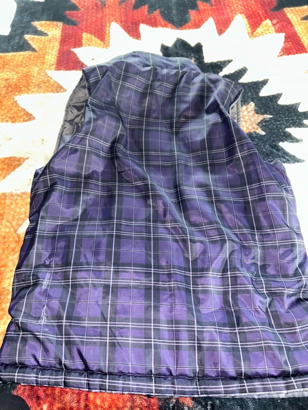 Reversible vest - Picture 8 of 9